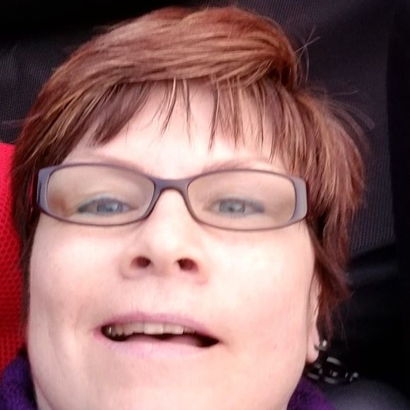 Meet your Posher, Chris - Picture 1 of 1